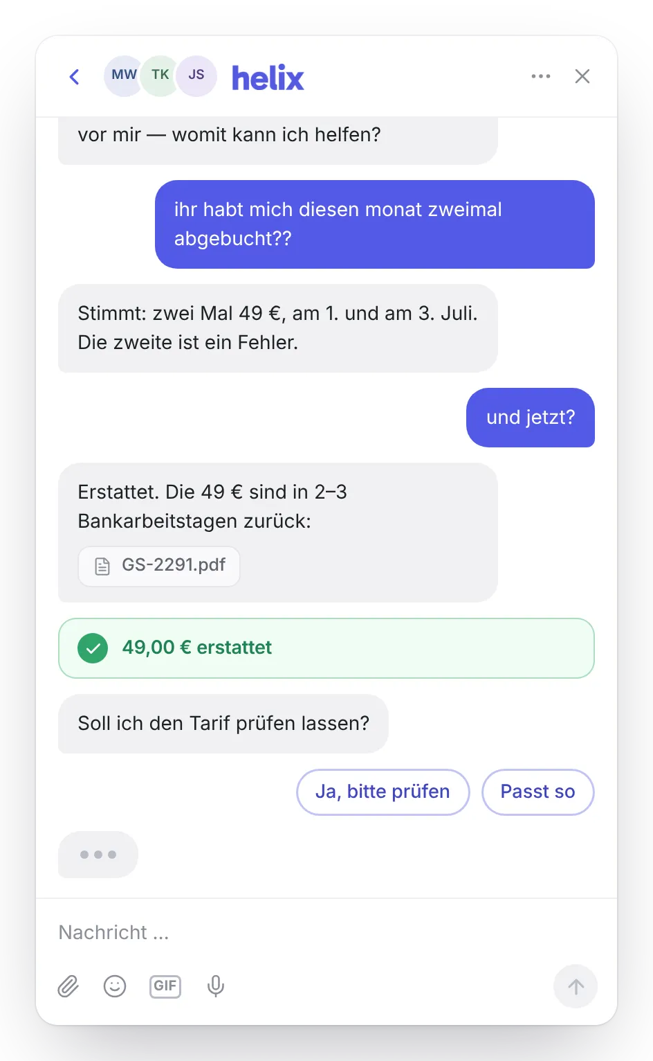 Chat: doppelte Abbuchung von 49 Euro, der Agent bestätigt den Fehler und erstattet mit Gutschrift-PDF.